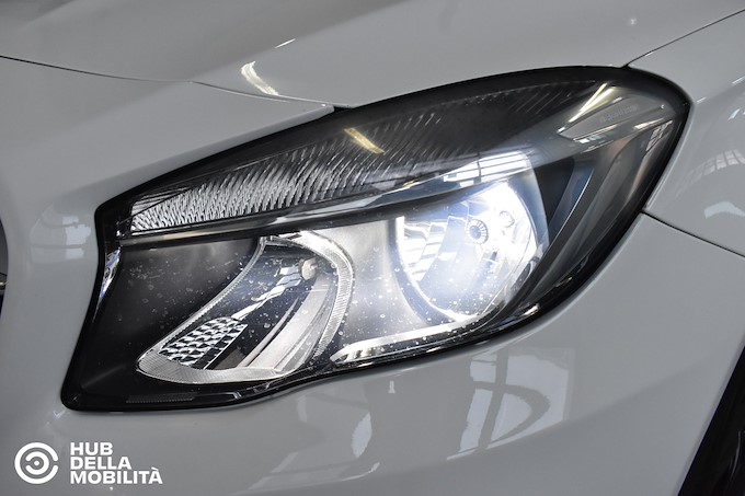 MERCEDES-BENZ GLA 180 CDI Automatic Sport